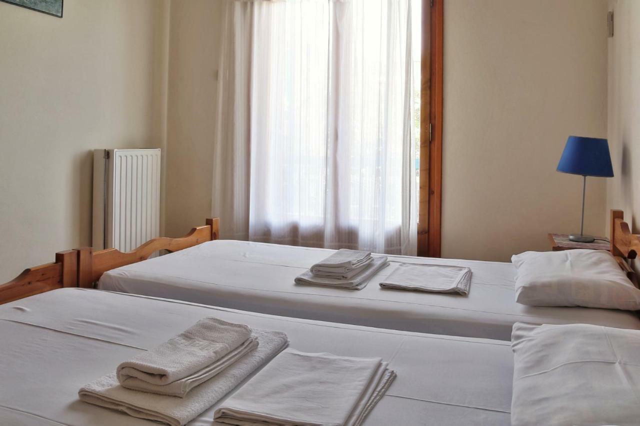 Seaview- 2 Space - Selfcatering Apartment - Helen No 3 Xiropigado Ngoại thất bức ảnh